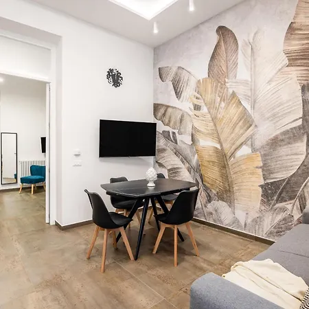 Casta Diva Fervore Apartment *