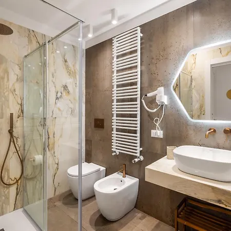 Casta Diva Fervore Apartment